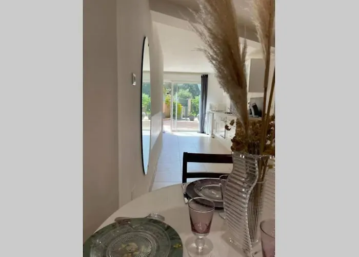 Avec Jardin -alentours Ajaccio Centre *